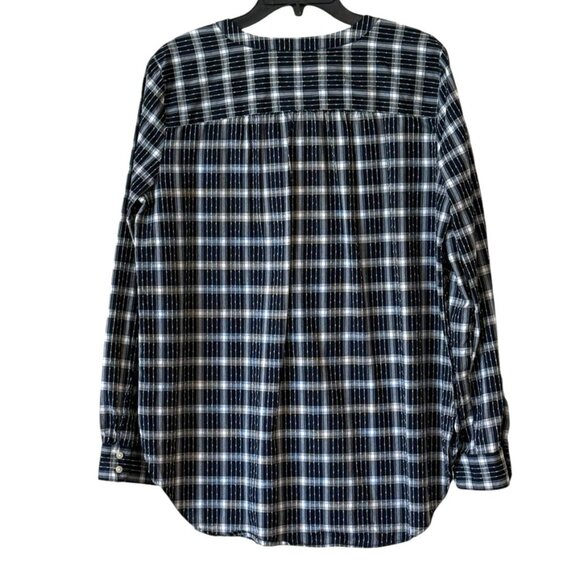 LOFT Navy and White Plaid Long Sleeve Textured Henley Blouse Size Medium - Picture 2 of 6